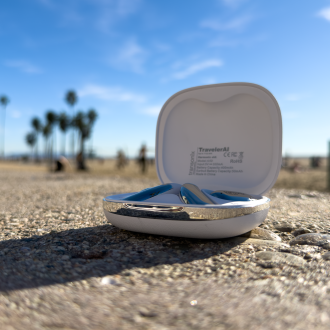 TravelerAI with Charging Case